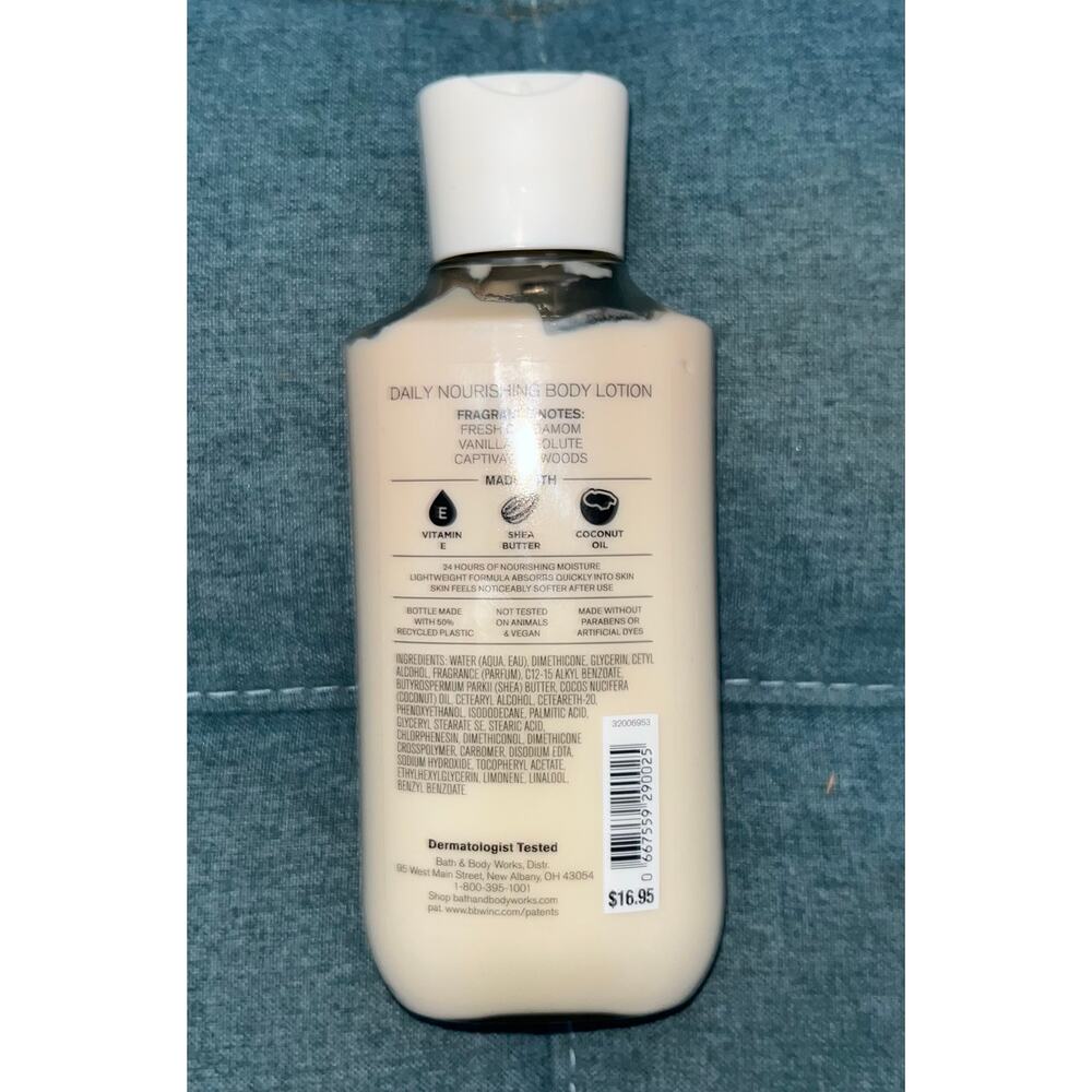 NEW! Bath & Body Works Vanilla Romance Daily Nourishing Body Lotion - Picture 3 of 3